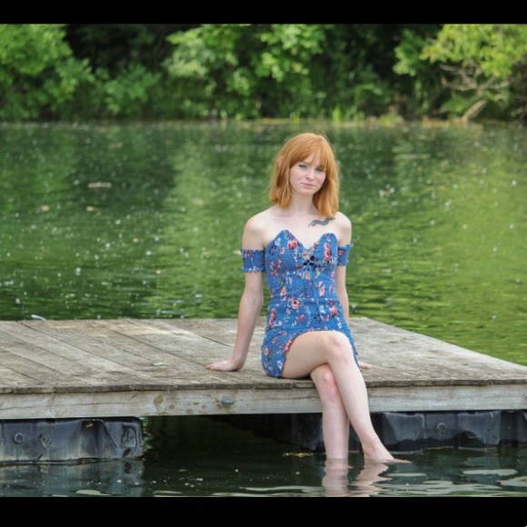 Floral Form Fitting Dress - Picture 3 of 3